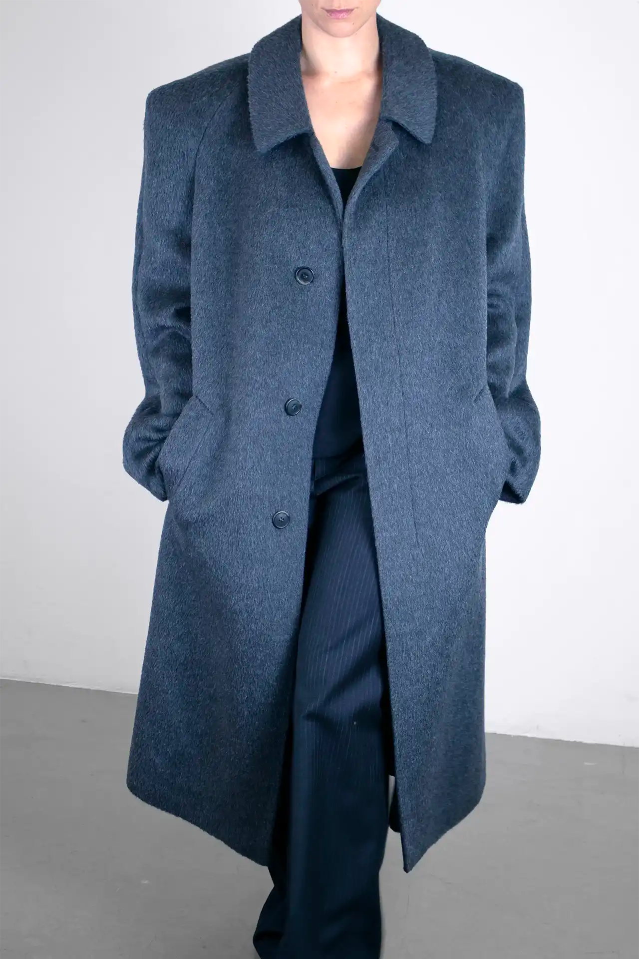 Llama Wool Coat Sharp Long - grey