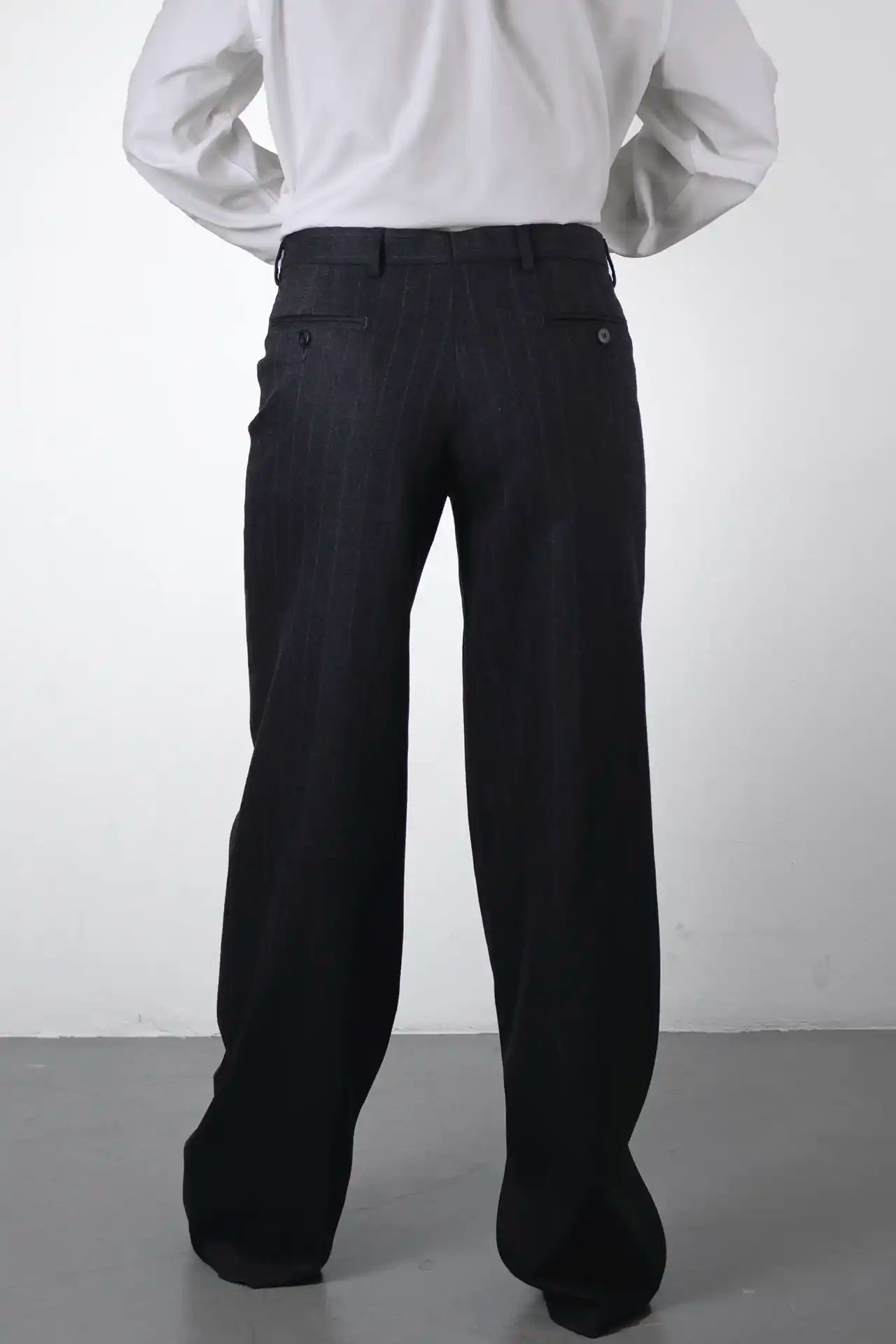 Trouser Straight Leg- grey stripe