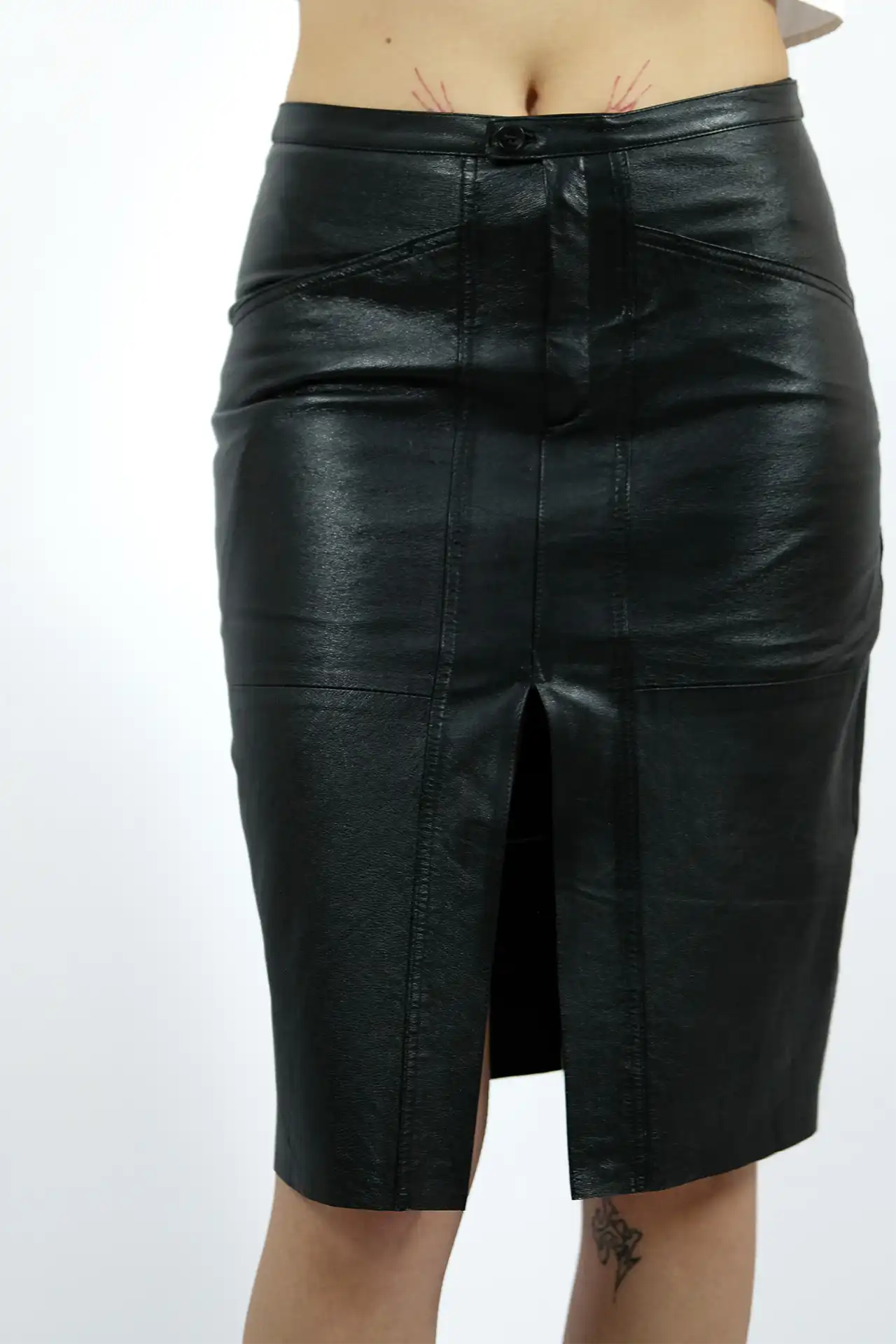 Leather Skirt Mid Length - black